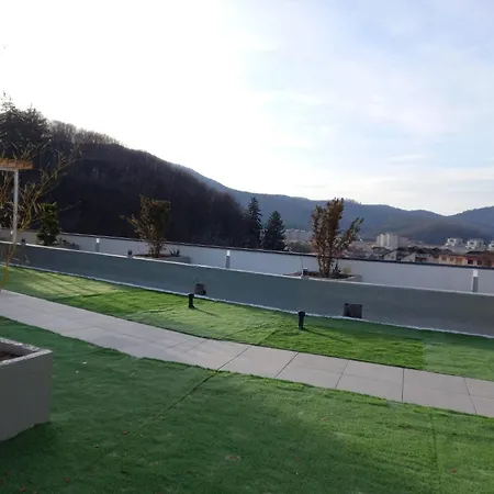 Deea&vio, Kronbau Braşov